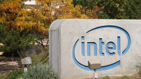 intel-pokazala-rekordnyj-za-15-let-rost-vyruchkino-investory-vsjo-ravno-obrushili-akcii-2866f5e.jpg