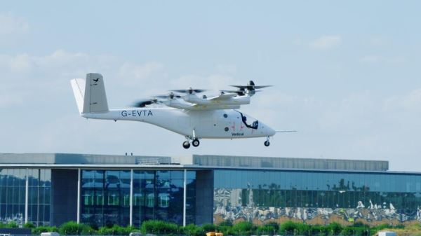 pervoe-publichnoe-aviashou-evtol-vertical-aerospace-pokazhet-aerotaksi-valo-5275f31.jpg