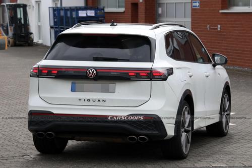 samyj-zloj-volkswagen-tiguan-volkswagen-tiguan-r-novogo-pokolenija-s-motorom-ot-golf-zasnjali-na-gonochnoj-trasse-843ecd6.jpg