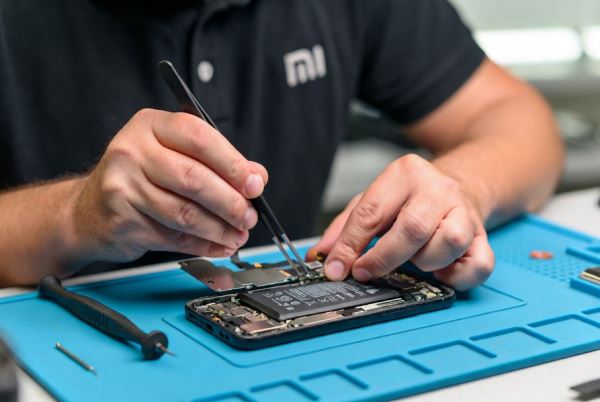 xiaomi-predlozhila-vladelcam-bolee-100-modelej-smartfonov-zamenit-akkumuljatory-po-cene-ot-7-dollarov-v-kitae-0dc8f5e.png